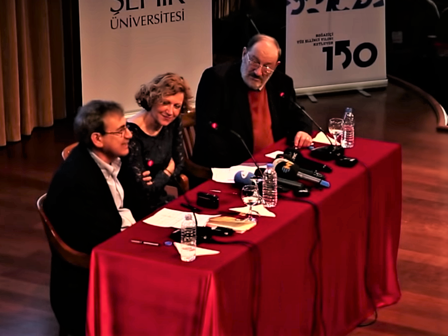 Orhan Pamuk en Umberto Eco in gesprek