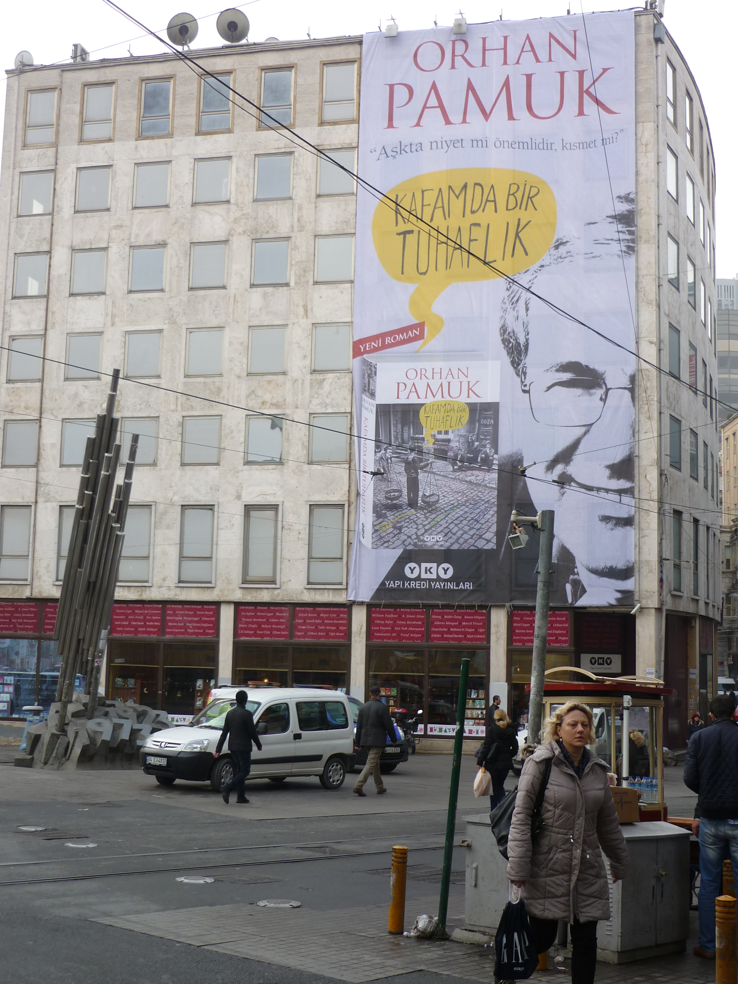 Een bozaventer in Istanbul – nieuwe roman van Orhan Pamuk