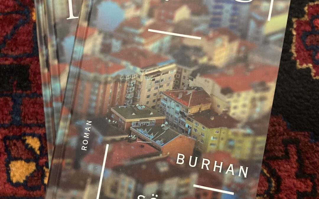 Nu met grote korting te koop: twee Turkse romans en een boek over Turkije